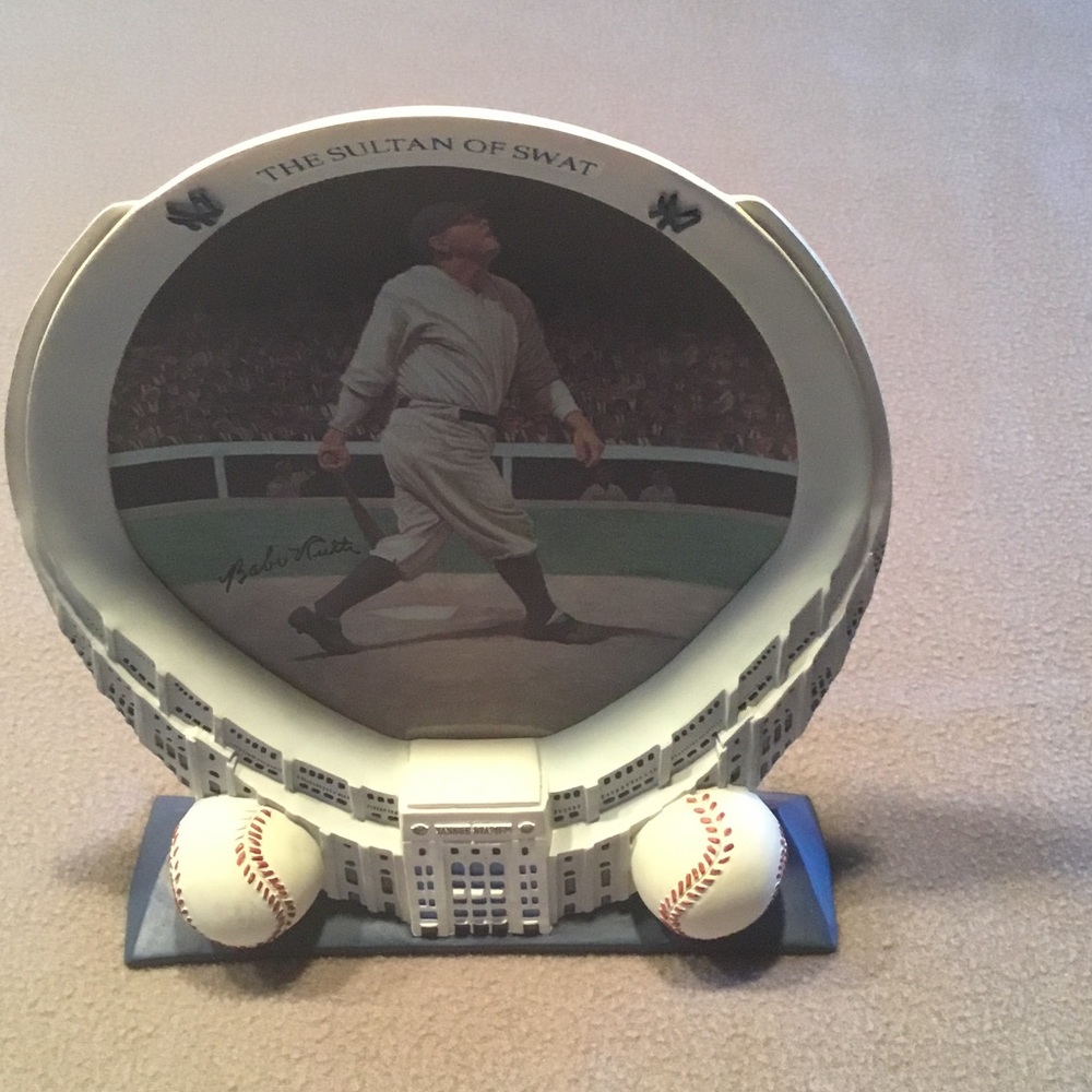 Baseball Themed Decorative Plate, Babe Ruth 75 anniversary collection, #A0608